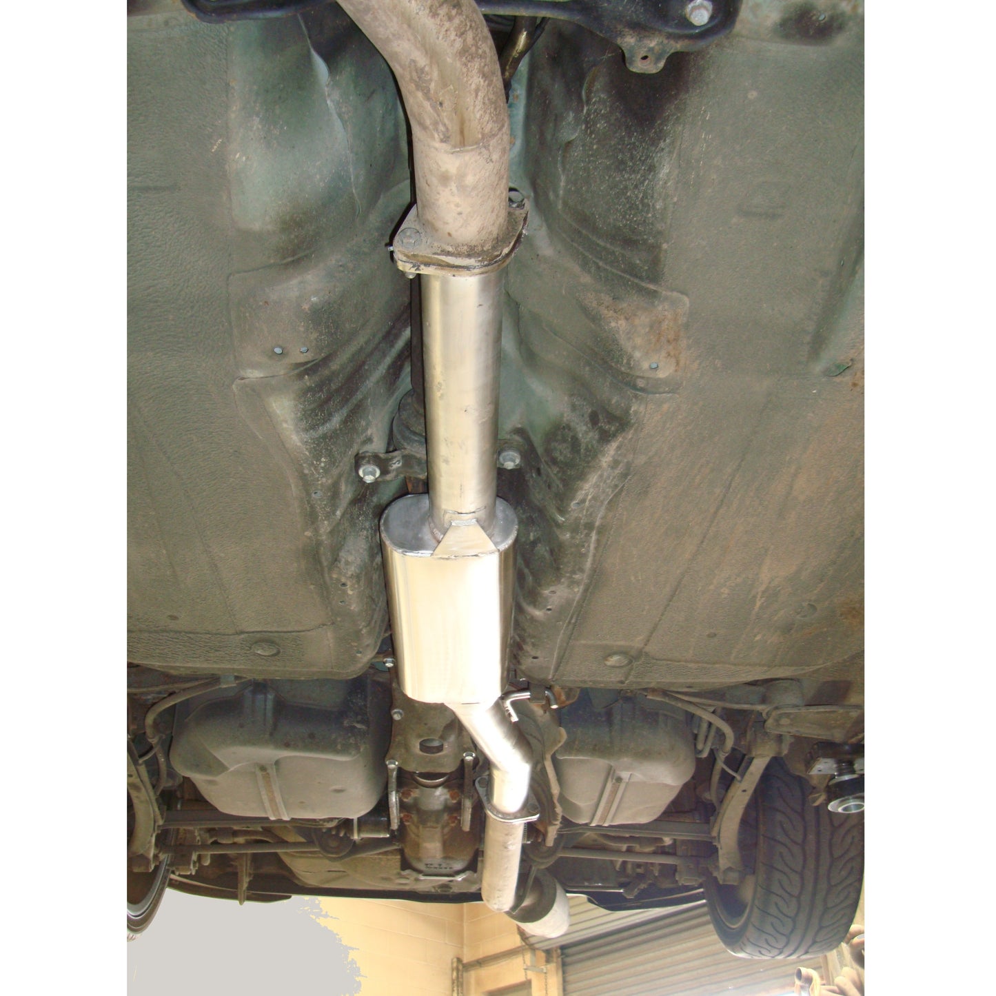 Subaru Impreza Classic Centre Pipe